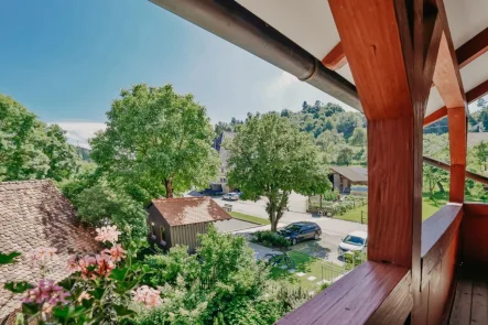 Aussicht Balkon - Haus kaufen in Zimmern ob Rottweil - Einzigartiger Landhaus-Traum
