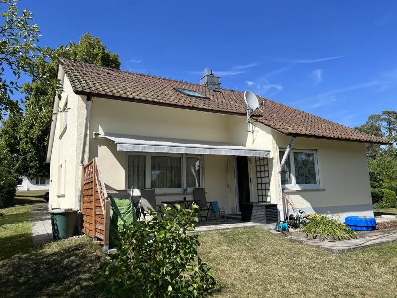 Gartenansicht - Haus kaufen in Oberndorf am Neckar - Freistehendes Einfamilienhaus für Ihre Familie