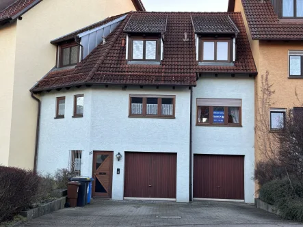 Ansicht - Haus kaufen in Spaichingen - Ein Haus zum Preis einer Wohnung in zentraler Lage von Spaichingen