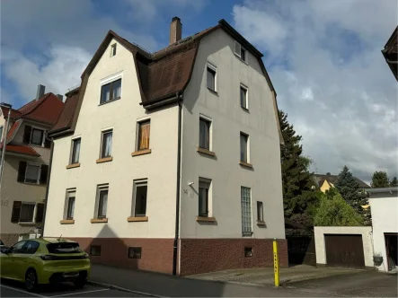 Ansicht - Haus kaufen in Rottweil - 3-Familienhaus mit viel Potential in Rottweil!