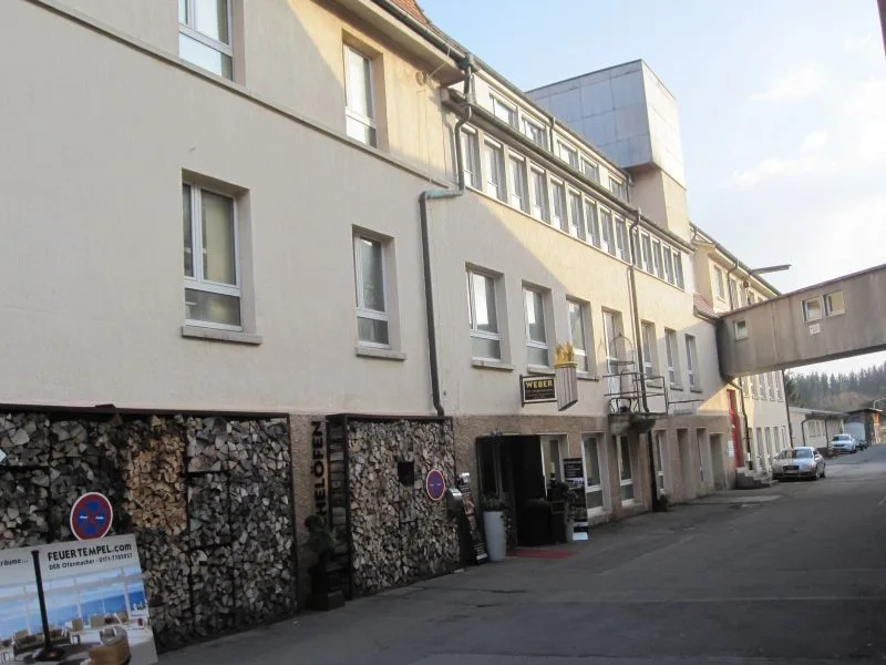 Aussenansicht - Büro/Praxis mieten in Rottweil - Großer Gewerberaum  *provisionsfrei*