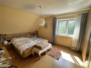 Schlafzimmer DG