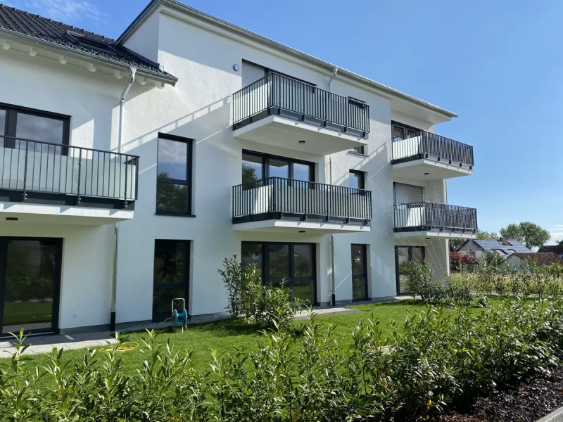 Gartenansicht - Wohnung mieten in Oberndorf - Lindenhof - Schöne Single-Wohnung