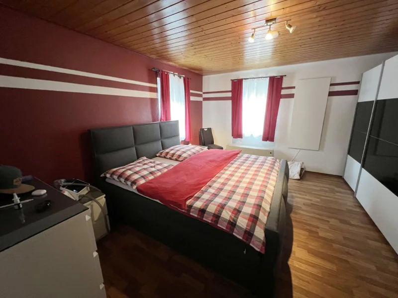 Schlafzimmer OG