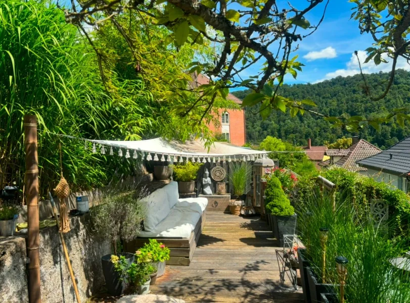 Garten - Haus kaufen in Oberndorf - Charmante Doppelhaushälfte in Oberndorf