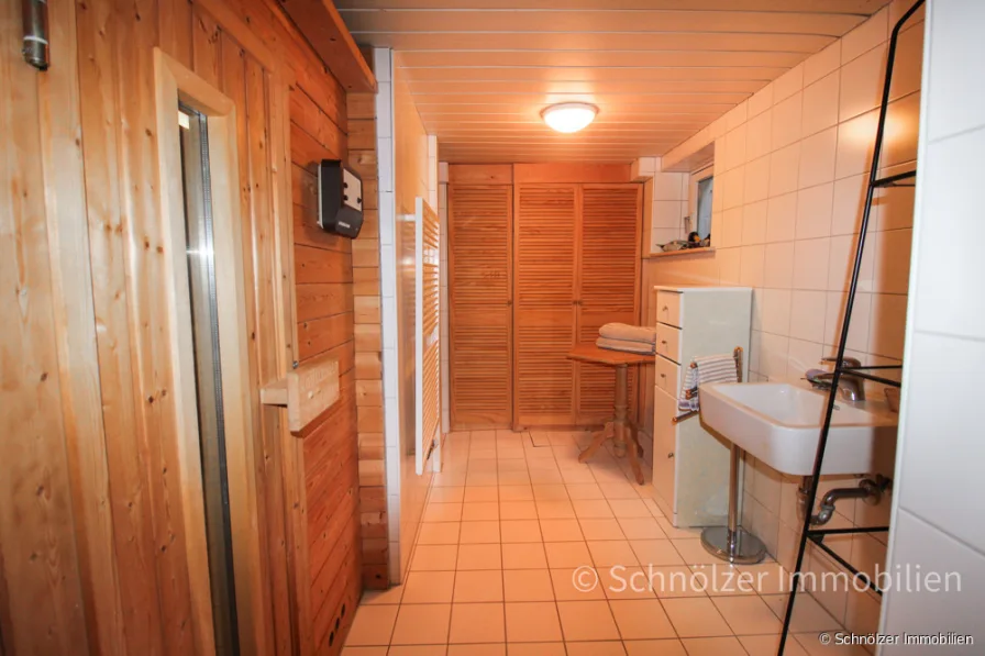 Wellnessbereich mit Sauna