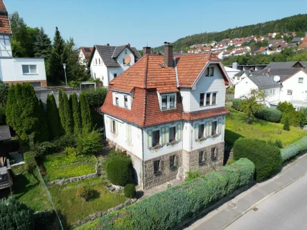 Außenbild - Haus kaufen in Rödental - Einfamilienhaus in Rödental mit historischem Charme