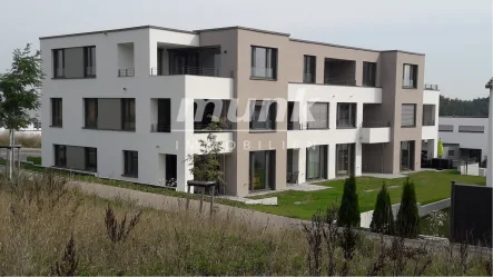Außenansicht  - Wohnung mieten in Staig - Neubau! Helle 2-Zimmer-Wohnung mit Süd-West Balkon