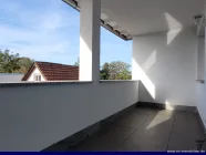 Überdachter Balkon - Loggia!