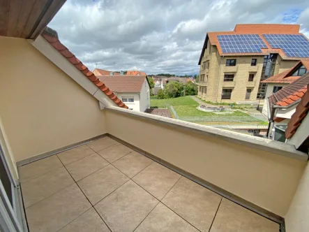 Balkon.jpg - Wohnung mieten in Östringen - Helle Wohnung direkt im Ortskern von Östringen!