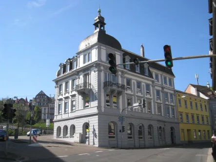 herrschaftlich - Haus kaufen in Neustadt an der Weinstraße - EHEMALIGE BANK, EHEMALIGES HOTEL...EIN HISTORISCHES GEBÄUDE...UMBAU ZU WOHNUNGEN LÄUFT...