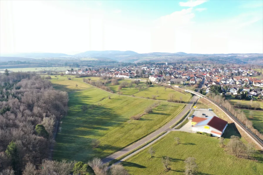 Karlsbad - Spielberg - Grundstück kaufen in Karlsbad / Spielberg - SPIELBERG: BAUGRUNDSTÜCK IN SEHR SCHÖNER RANDLAGE