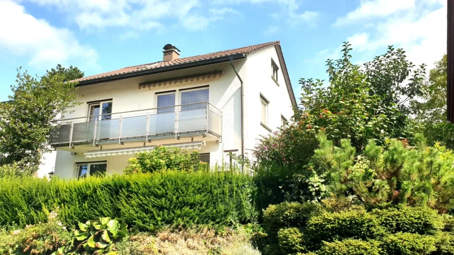 freistehendes Familienhaus - Haus kaufen in Karlsruhe / Grünwettersbach - FREISTEHENDES FAMILIENHAUS MIT SEHR SCHÖNEM GARTEN IN RUHIGER SACKGASSENLAGE