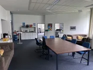 Büro mit Teeküche