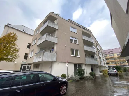Aussenansicht - Wohnung kaufen in Ulm - Senioreneigentumswohnung in zentraler Wohnlage