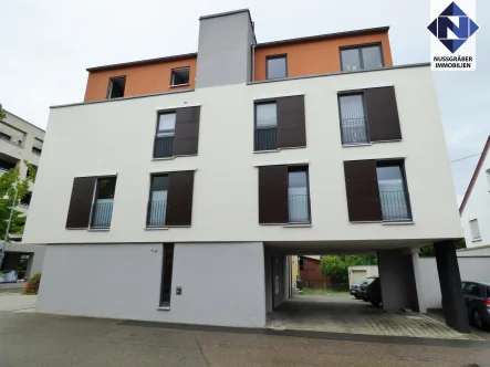  - Wohnung kaufen in Wendlingen am Neckar - Viele Möglichkeiten - Büro / Wohnung oder zwei Wohnungen - alles ist möglich