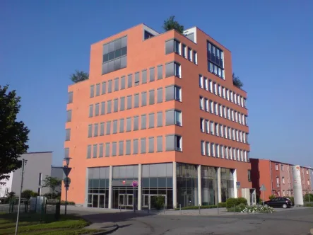 Gebäudeansicht - Büro/Praxis mieten in Heidelberg - Eichendorff-Forum. 382m². Aussicht. Kühlung. Dachterrassen. Flexibilität. Stellplätze. provisionsfrei.