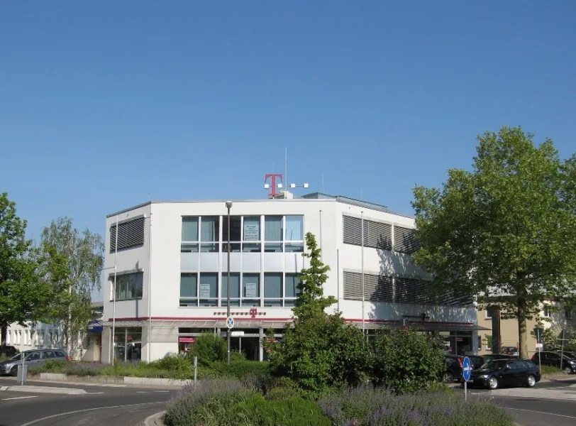 Gebäudeansicht - Büro/Praxis mieten in Heidelberg - RICH - Helle, moderne Büroflächen an exponiertem Standort - provisionsfrei