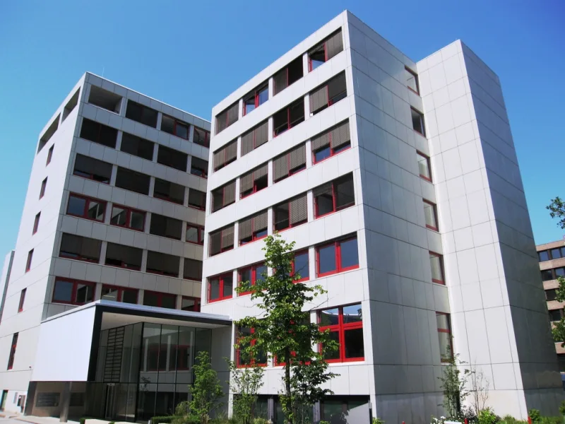 Gebäudeansicht - Büro/Praxis mieten in Mannheim - RICH - Helle, gut ausgestattete Büroflächen in modernem Bürogebäude - provisionsfrei
