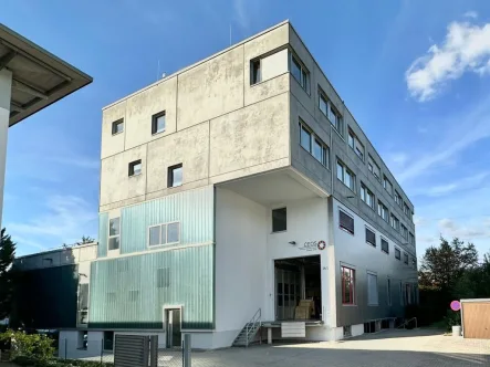 Außenbild - Büro/Praxis mieten in Heidelberg - RICH - Funktionale Büroflächen an verkehrsgünstigem Gewerbestandort - miterprovisionsfrei