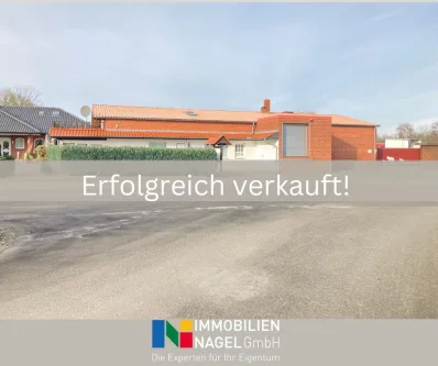 ERFOLGREICH VERKAUFT - Halle/Lager/Produktion kaufen in Rahden - VERKAUFT! Moderne Gewerbeeinheit mit Betriebsbungalow und Mitarbeiter-Apartment zu verkaufen