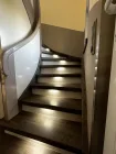 Treppenaufgang zum 1. OG