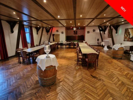 NEU - Gastgewerbe/Hotel mieten in Kalletal - Gastronomen aufgepasst: Gemütliche Gastronomie und Saal mit mehr als 160 Sitzplätzen im Kalletal aus Altersgründen abzugebenl