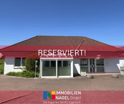 RESERVIERT! - Haus kaufen in Niedernwöhren - Wohnen, Arbeiten oder Bauen Sie hier neu - Ihre Entscheidung!