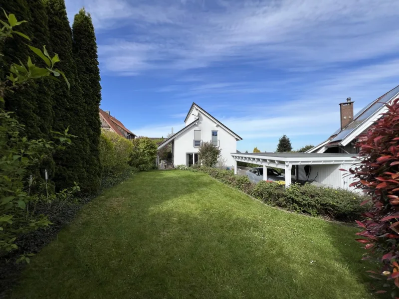 Haus und Carport