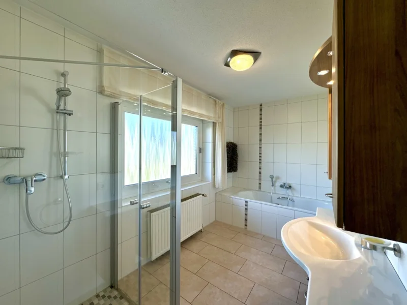 Badezimmer EG