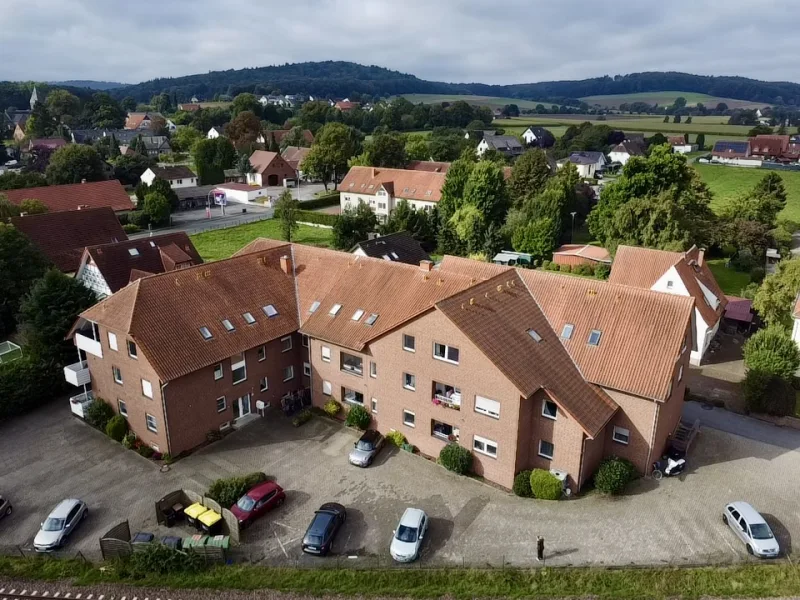 Außenansicht - Haus kaufen in Preußisch Oldendorf - Mehrfamilienhaus bestehend aus 24 Wohneinheiten in idealer Lage von Preußisch Oldendorf!