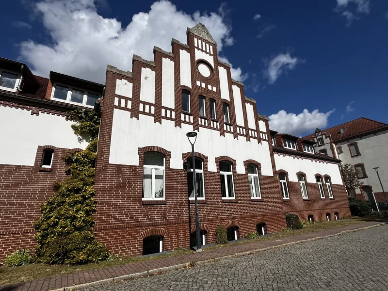 Außenbild - Zinshaus/Renditeobjekt kaufen in Burg - Historische Kaserne trifft einzigartige Investitionspotenziale!