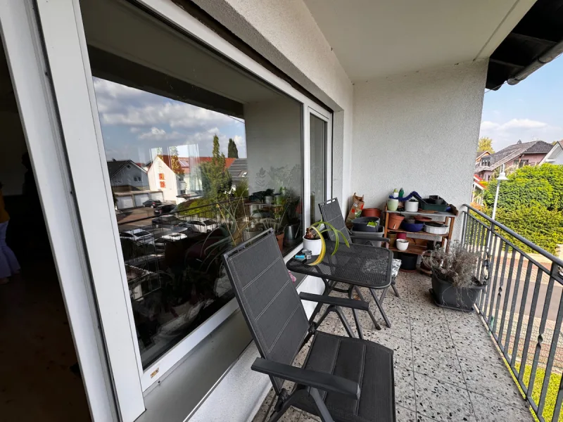 Balkon | Fenster vom Wohnzimmer