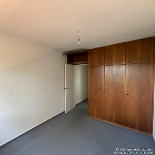 Einbauschrank Zimmer 2