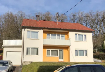 Außen - Haus kaufen in Kreßberg - Sehr gepflegtes Einfamilienhaus mit ELW in herrlicher Randlage in Waldtann| renovierungsbedürftig