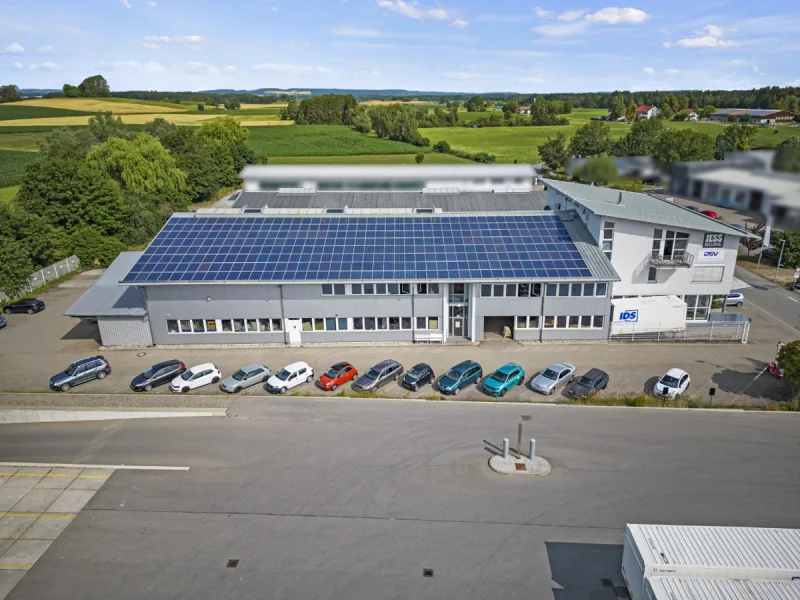 Titelbild - Halle/Lager/Produktion kaufen in Bad Waldsee / Gaisbeuren - Bad Waldsee-Gaisbeuren -Multifunktionale Gewerbehalle mit Bürotrakt in verkehrsgünstiger Lage