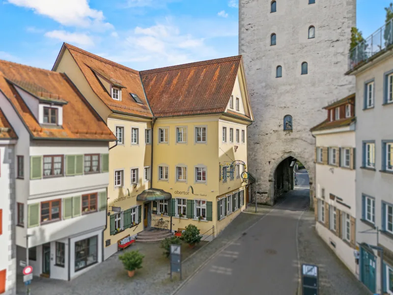 Titel - Gastgewerbe/Hotel kaufen in Ravensburg - Im Herzen von Ravensburg -Charmantes Stadthotel "Am Obertor" mit außergewöhnlichem Flair