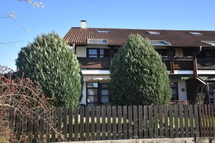 Titel - Haus kaufen in Weingarten - Perfektes Familiendomizil -Gepflegtes Reiheneckhaus in Stadtrandlage von Weingarten