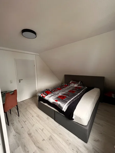 Schlafzimmer 3 OG