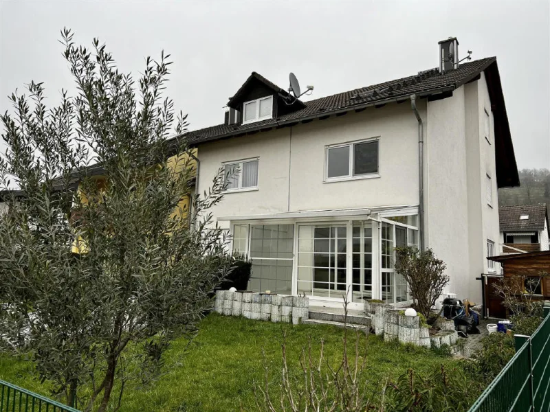 Bild1 - Haus mieten in Laudenbach - Familienfreundliche Doppelhaushälfte