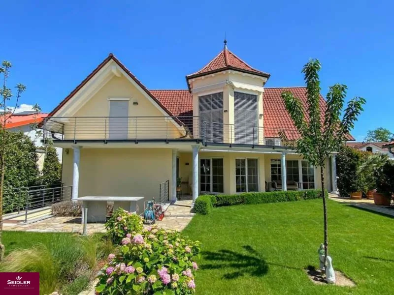 Villa - Suedansicht des Anw... - Haus kaufen in Breisach am Rhein - Es gehört zu unseren Stärken, dass Sie schwach werden.