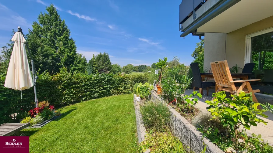 Garten mit Terrasse - Wohnung kaufen in Vörstetten - Warum wohnen Sie nicht da, wo andere spazieren gehen?