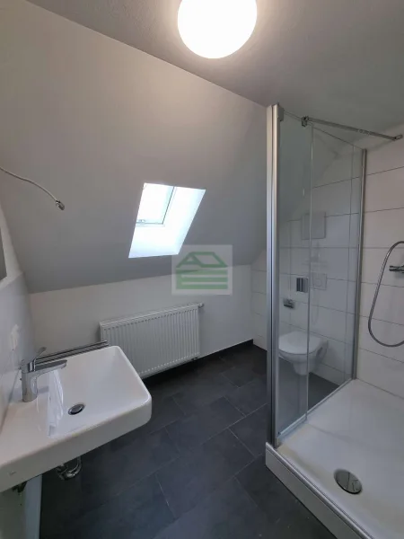 Badezimmer DG