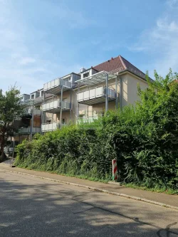 Außenansicht Balkone - Zinshaus/Renditeobjekt kaufen in Offenburg - ***Provisionsfrei*** Angebot für Kapitalanleger I MFH mit 7 Wohnungen in der Offenburger Oststadt