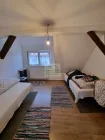 Schlafzimmer DG