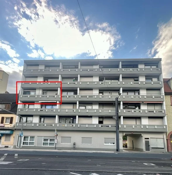 Außenansicht - Wohnung kaufen in Ludwigshafen - 3-Zimmer-Wohnung mit Balkon in zentraler Lage von 67063 zu verkaufen!