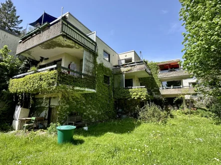 Ansicht - Wohnung kaufen in Tübingen - Gut vermietete 3,5-Zimmer-Wohnung in Halbhöhenlage mit schönem Ausblick ins Grüne
