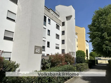 Titelbild - Wohnung kaufen in Tamm - Sofort bezugsbereit