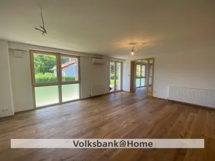 Wohnzimmer 2 - Wohnung kaufen in Loßburg - Exclusives Wohnen mit toller Ausstattung in Randlage von Loßburg!