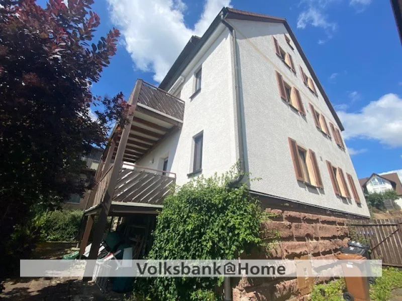  - Haus kaufen in Dornstetten - Wohnen in der Stadt mit toller Aussicht - saniertes Haus mit Ausbaureserve